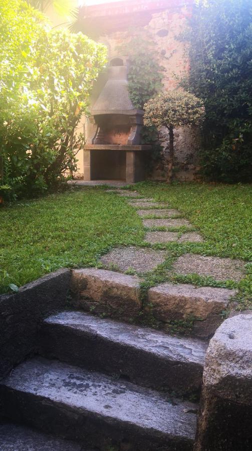 Residenza Esse Villa Angera Exterior foto