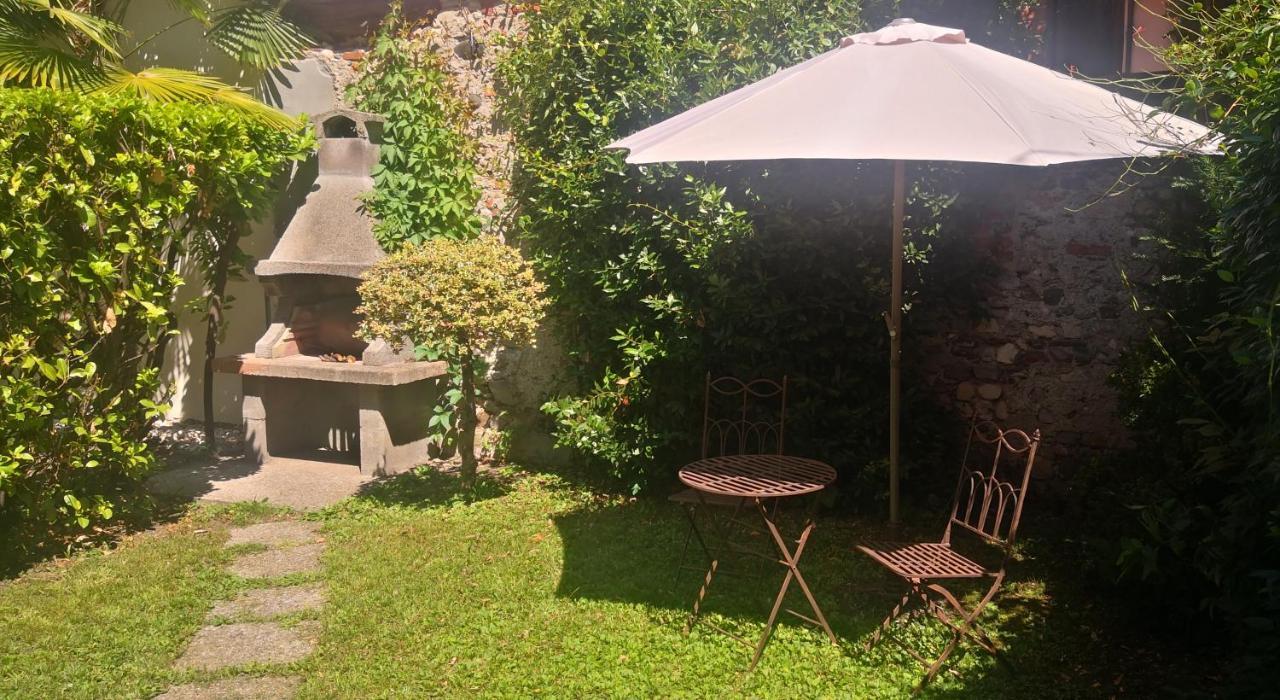 Residenza Esse Villa Angera Exterior foto