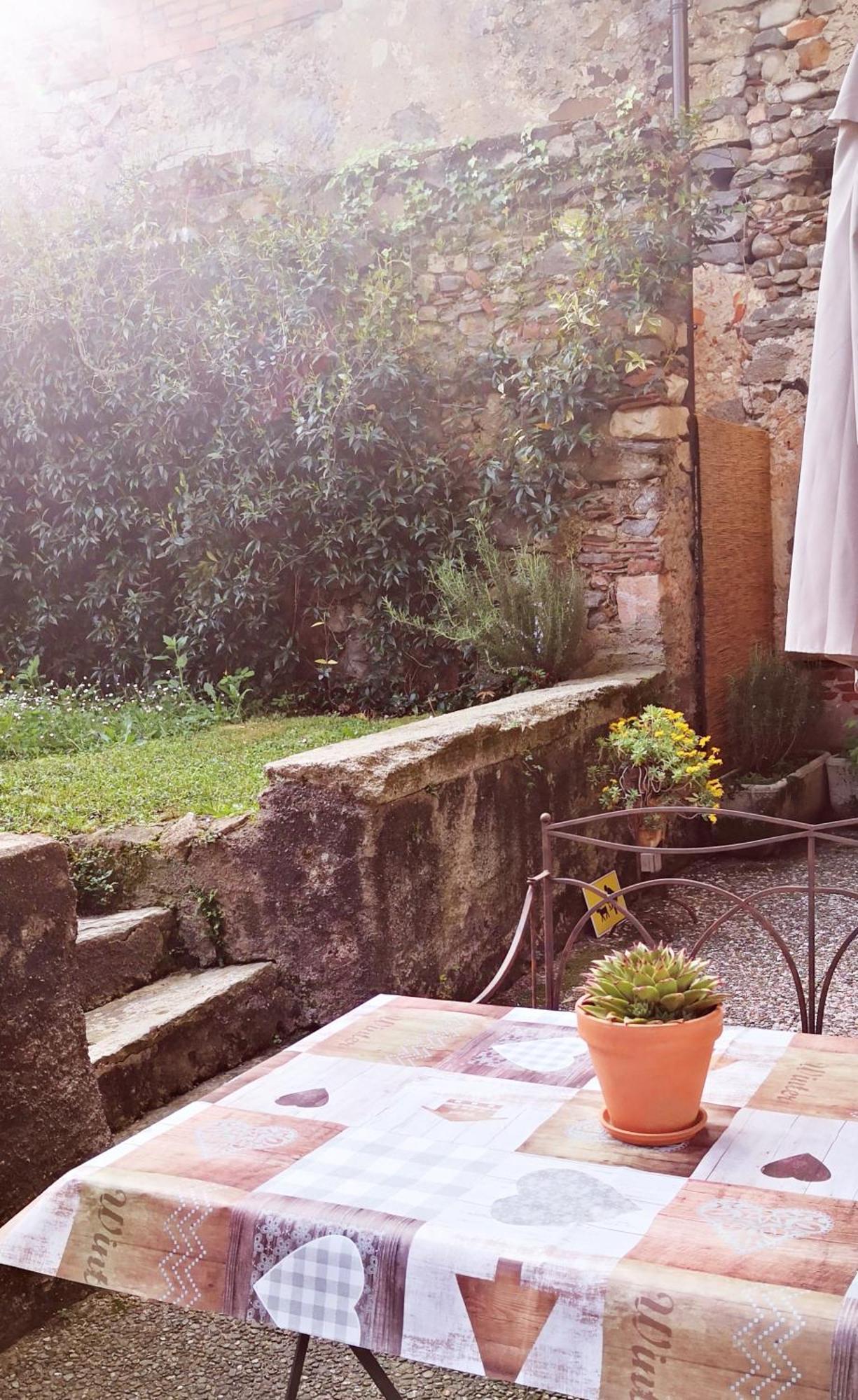 Residenza Esse Villa Angera Exterior foto
